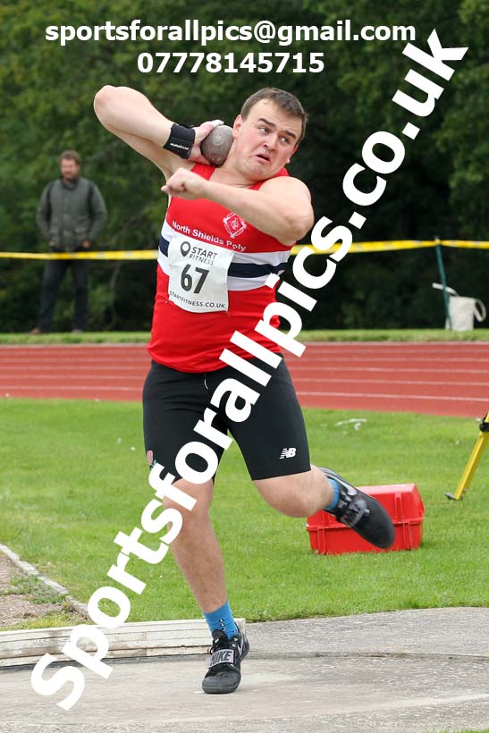 Shot putt, NECAA Open Meeting, Morpeth, Sunday, September 27th. David T. Hewitson/Sports for All Pics